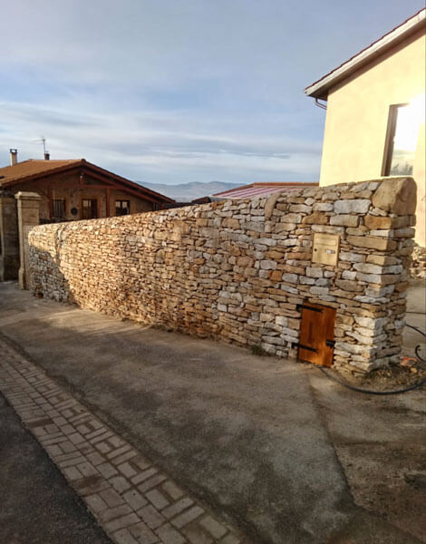 mur en pierre lca construction
